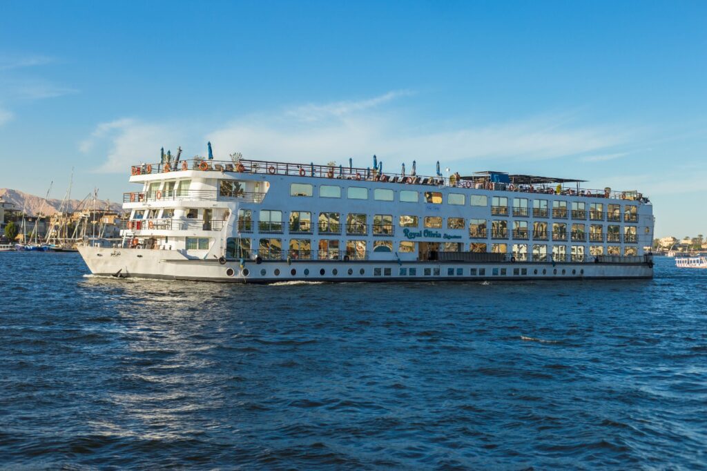 3-Nights Nile Cruise: Down River from Aswan to Luxor